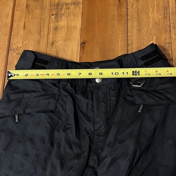 OAKLEY black snowboard pants - Picture 10 of 11